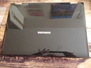 Portátil Samsung NP-R700 para piezas de repuesto