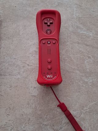 Wii mini roja + mando y cables