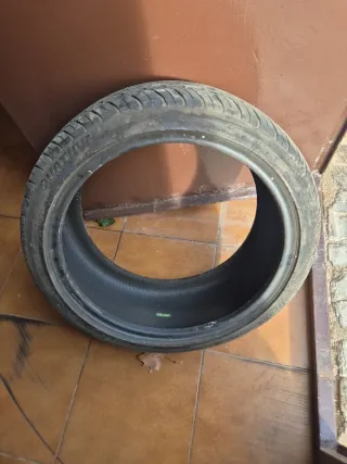 Cubiertas de coche 225 40 r18 solo 2 cubiertas