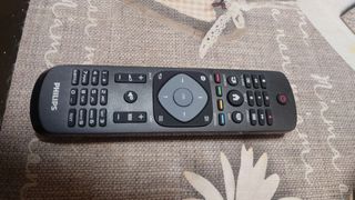 TV LED 22" PHILIPS FULL HD (DVB)