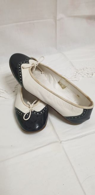 Scarpe ballerine bianca e blu