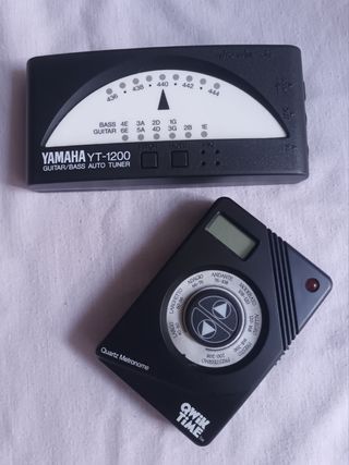 Guitarra Alhambra + Funda + Afinador + Metrónomo