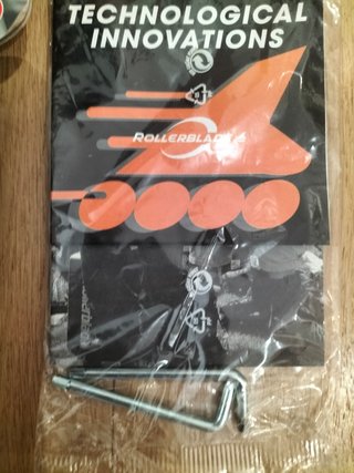 Pattini RollerBlade con accessori