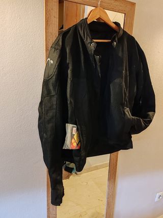 Chaqueta para moto. 