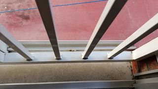 Verja corredera de hierro para ventana