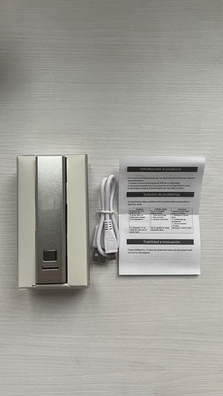 Batería externa 2200 mAh
