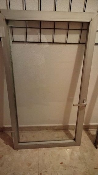 Ventana de aluminio