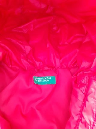 Piumino bambina con cappuccio Benetton Fucsia
