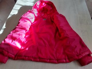 Piumino bambina con cappuccio Benetton Fucsia