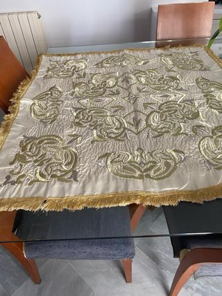 Conjunto paños de mesa de Damasco