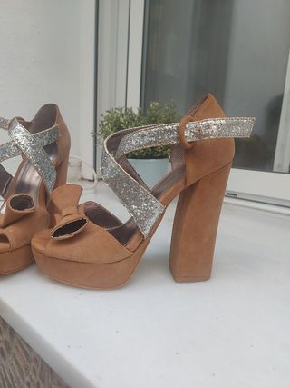 Sandalias de plataforma n° 39