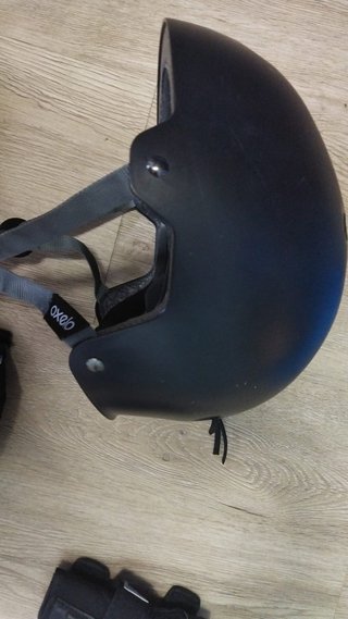 Patines, proteccion y casco