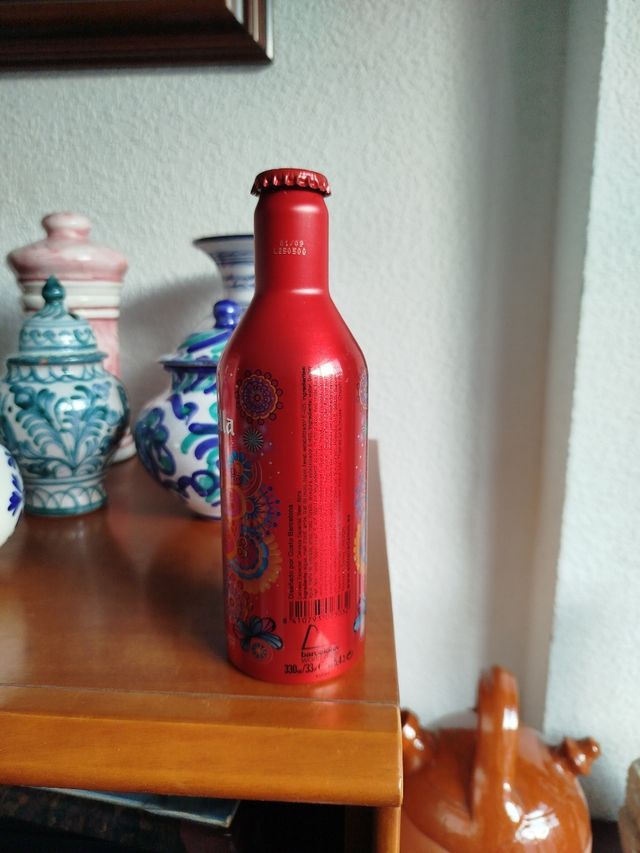 Bottiglia da collezione Estrella Damm 