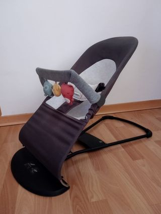 Hamaca BabyBjörn gris muy buen estado