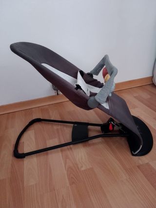 Hamaca BabyBjörn gris muy buen estado