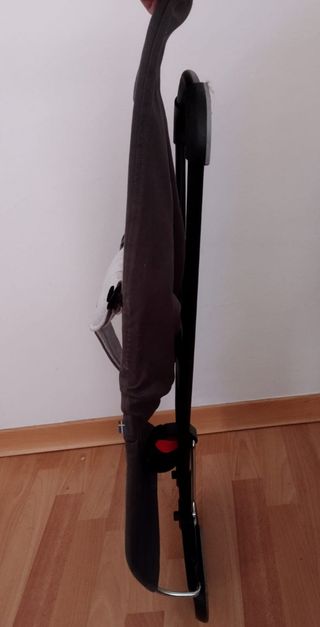 Hamaca BabyBjörn gris muy buen estado