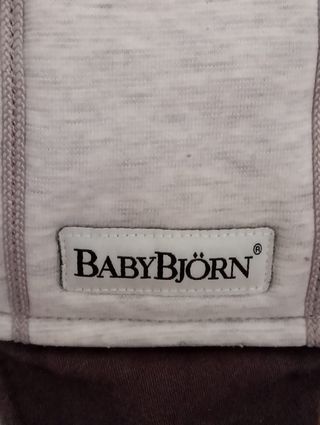 Hamaca BabyBjörn gris muy buen estado