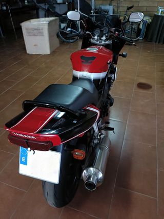 Yamaha fzs 600