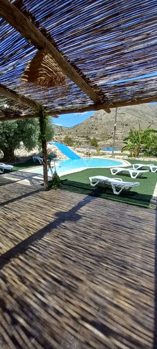 Sala de eventos con alojamiento