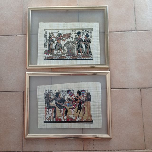 Cuadros de pergaminos