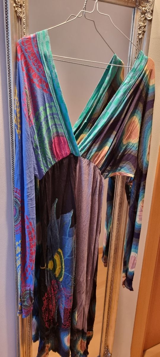 Vestido largo Desigual. Talla S