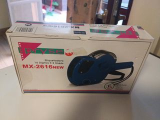 Maquina de etiquetar