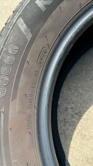 Neumatico hankook seasons 225/60/17