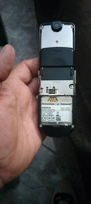 Teléfono Nokia 8800