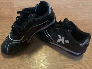 Botas de fútbol Kipsta T. 28