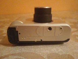 Cámara de fotos de carrete konica Z ap 6