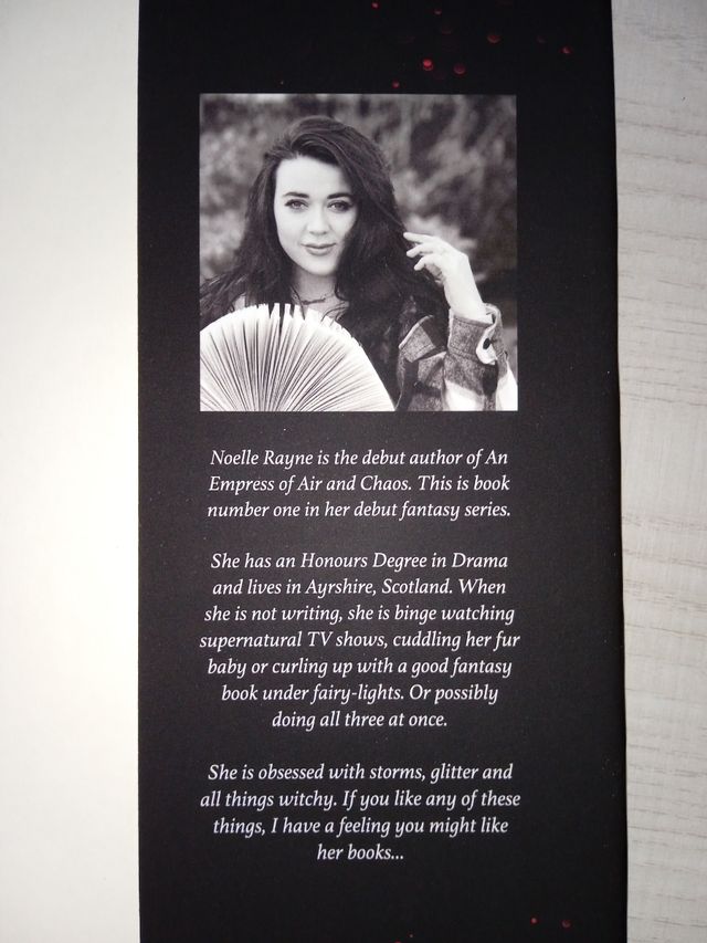 An empress of air and chaos-Noelle Rayne