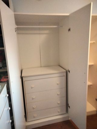 Ropero Ikea blanco