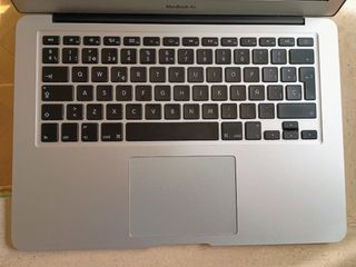 MacBook Air 13.3' (2017)