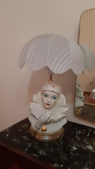 Lampada di porcellana