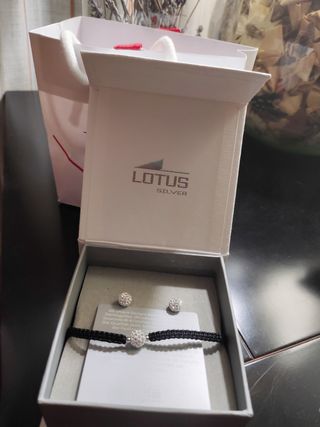 pulsera y pendientes lotus