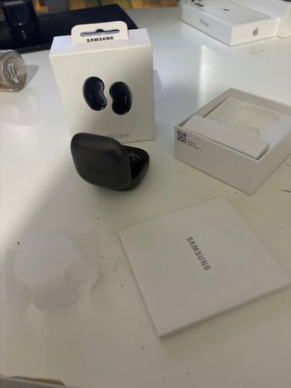 samsung galaxy buds live