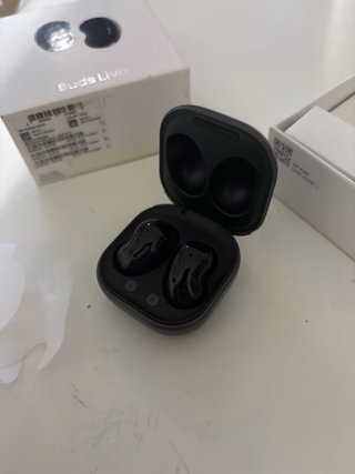 samsung galaxy buds live
