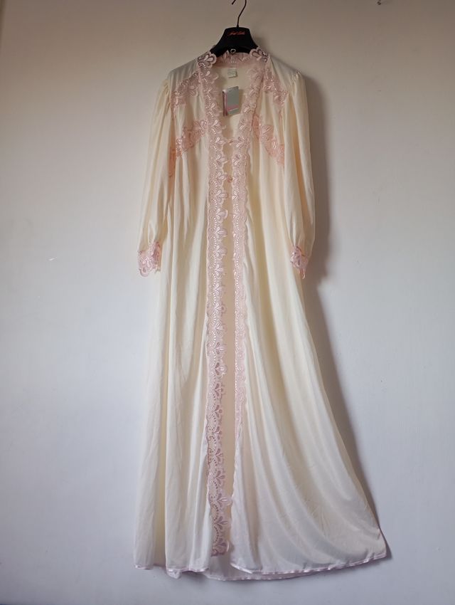 Vestaglia donna lunga con pizzo