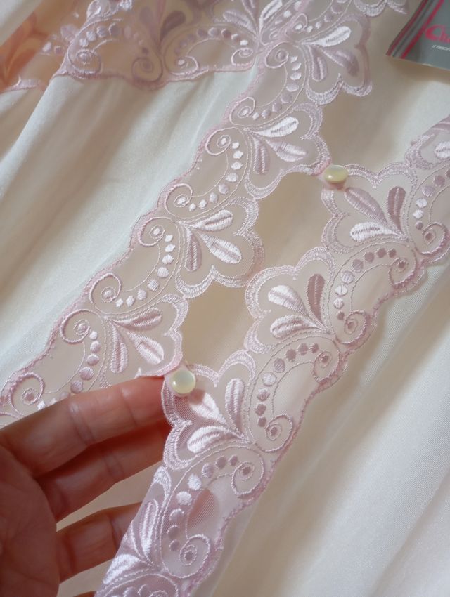 Vestaglia donna lunga con pizzo