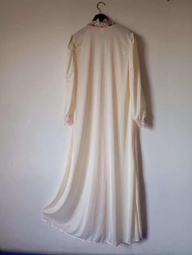 Vestaglia donna lunga con pizzo