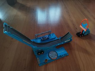 Camión Dinoco de la peli Cars