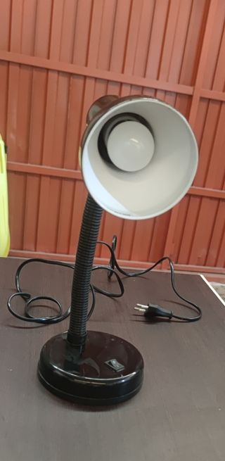 Mesa auxiliar plegable