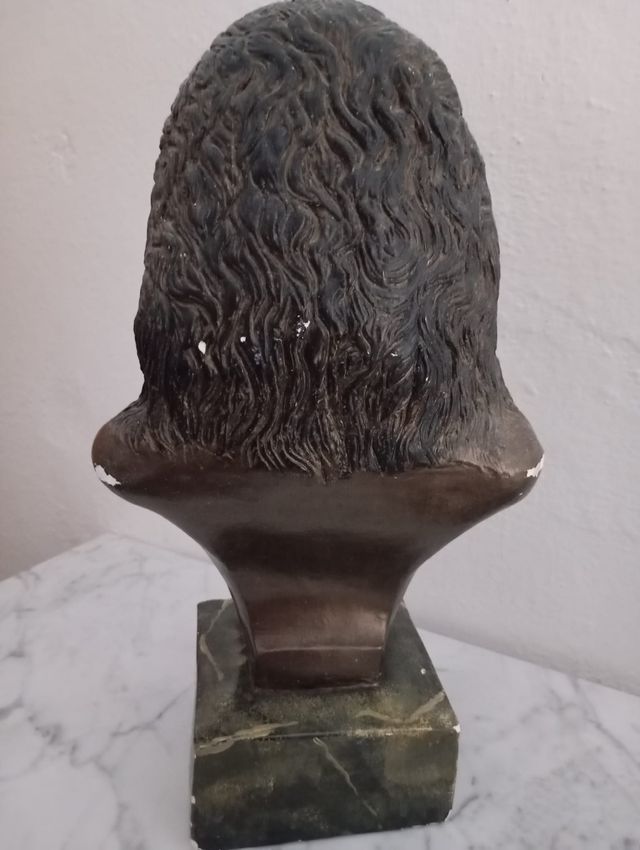 Figura de cabeza de Camarón de la Isla