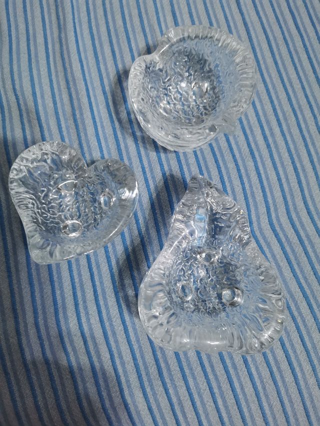 Cuencos de cristal para aperitivos