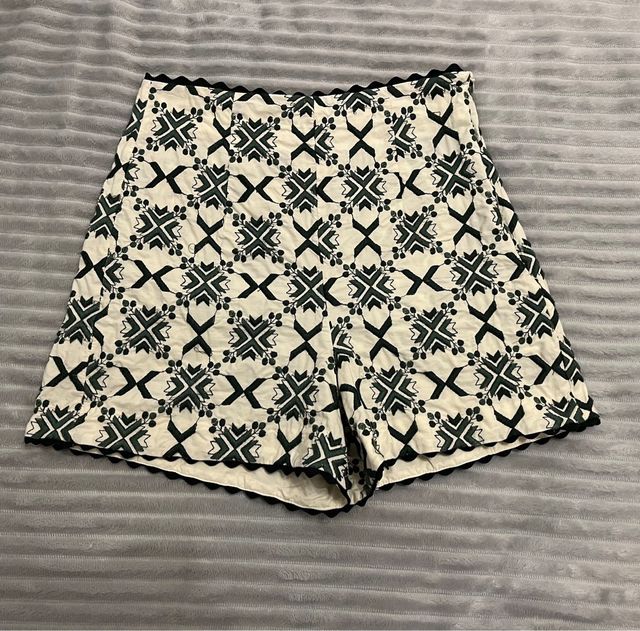 Short estampado