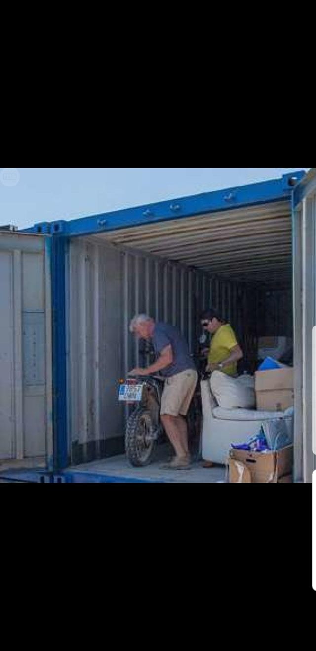 GUARDAMUEBLES TRASTEROS