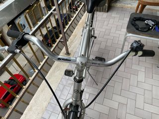 Ricicletta originale in alluminio riciclato.