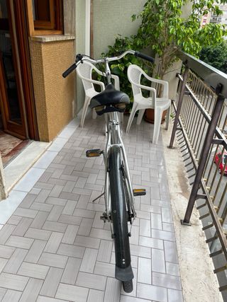 Ricicletta originale in alluminio riciclato.