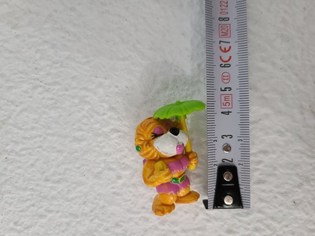 Figurita kinder leo aventuras