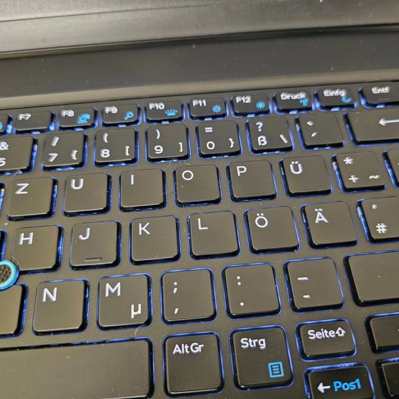 Portatil Dell i7, 16ram, ssd 500 afbeelding 6